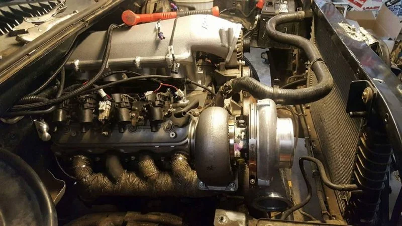 Hot side mounted, and a new Holley Hi-Ram mounted.