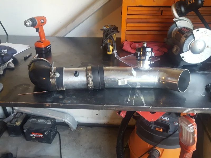 Before image. Under the coupling in the middle- there is no flange to bite against.
