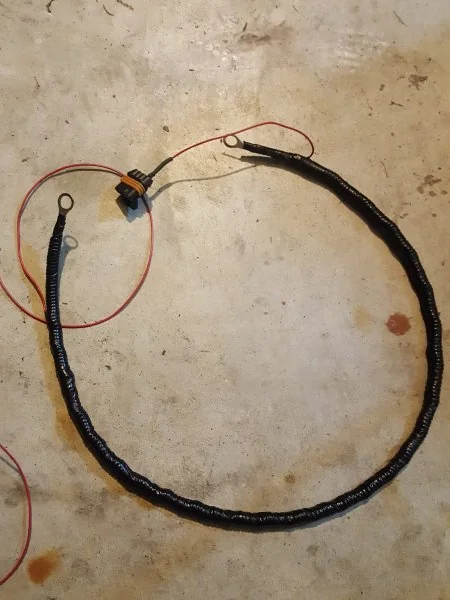 Completed charging cable.