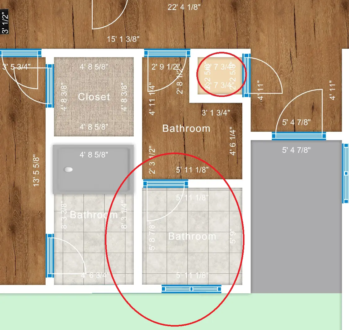 Floor plan, with middle-bathroom toilet area circled.