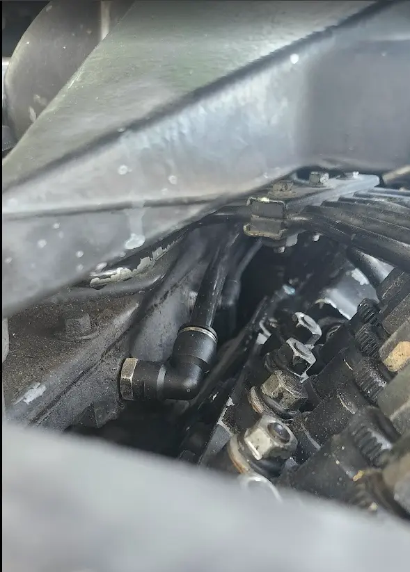 Image showing the bigger 3/8" airline fitting