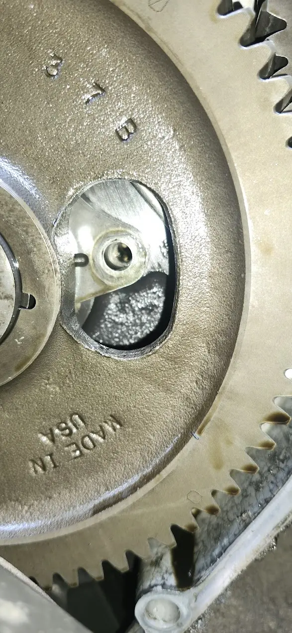 Picture showing the ledges around the bolt