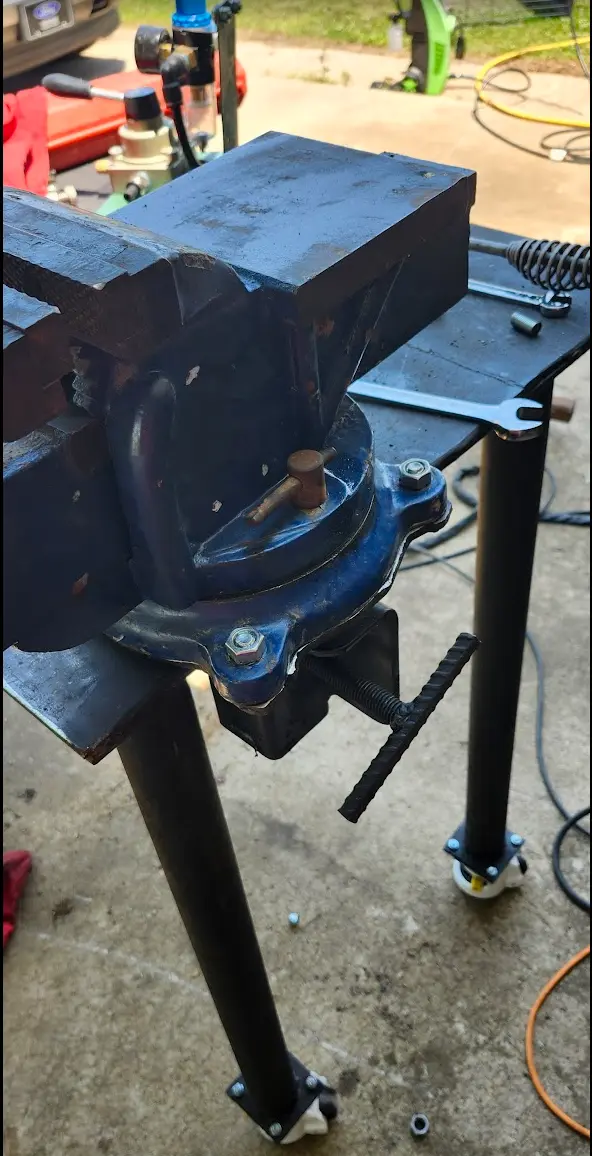Finished set screw assembly